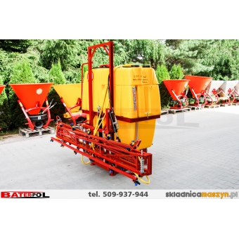 Opryskiwacz zawieszany Polmark 600L 12M stabilizacja hydrauliczna,podnoszenie hydrauliczne  